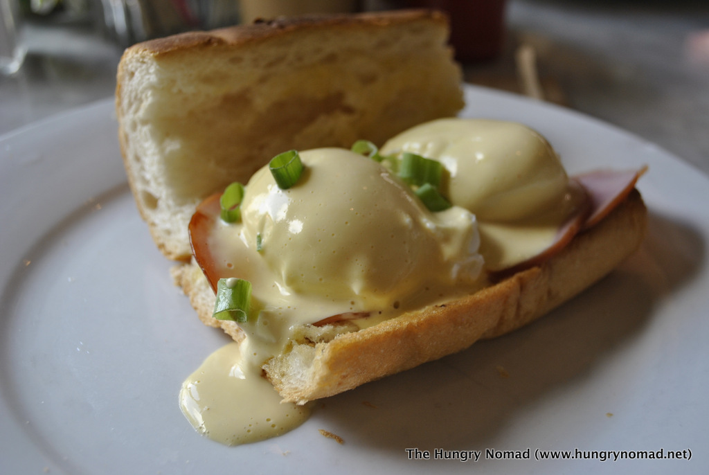 Breakfast at Stanley Restaurant- French Quarter (New Orleans, USA