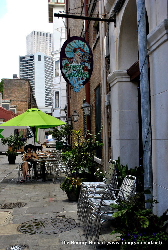 Lunch at the Green Goddess in New Orleans, USA | The Hungry Nomad